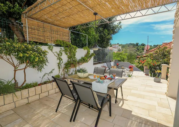 Juric 32 - Boutique Casa de hóspedes 4*